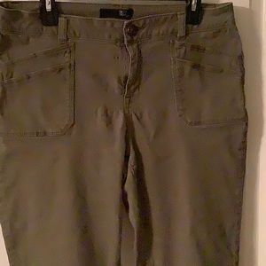 1822 denim jeans, size 31. In good condition, Olive green.